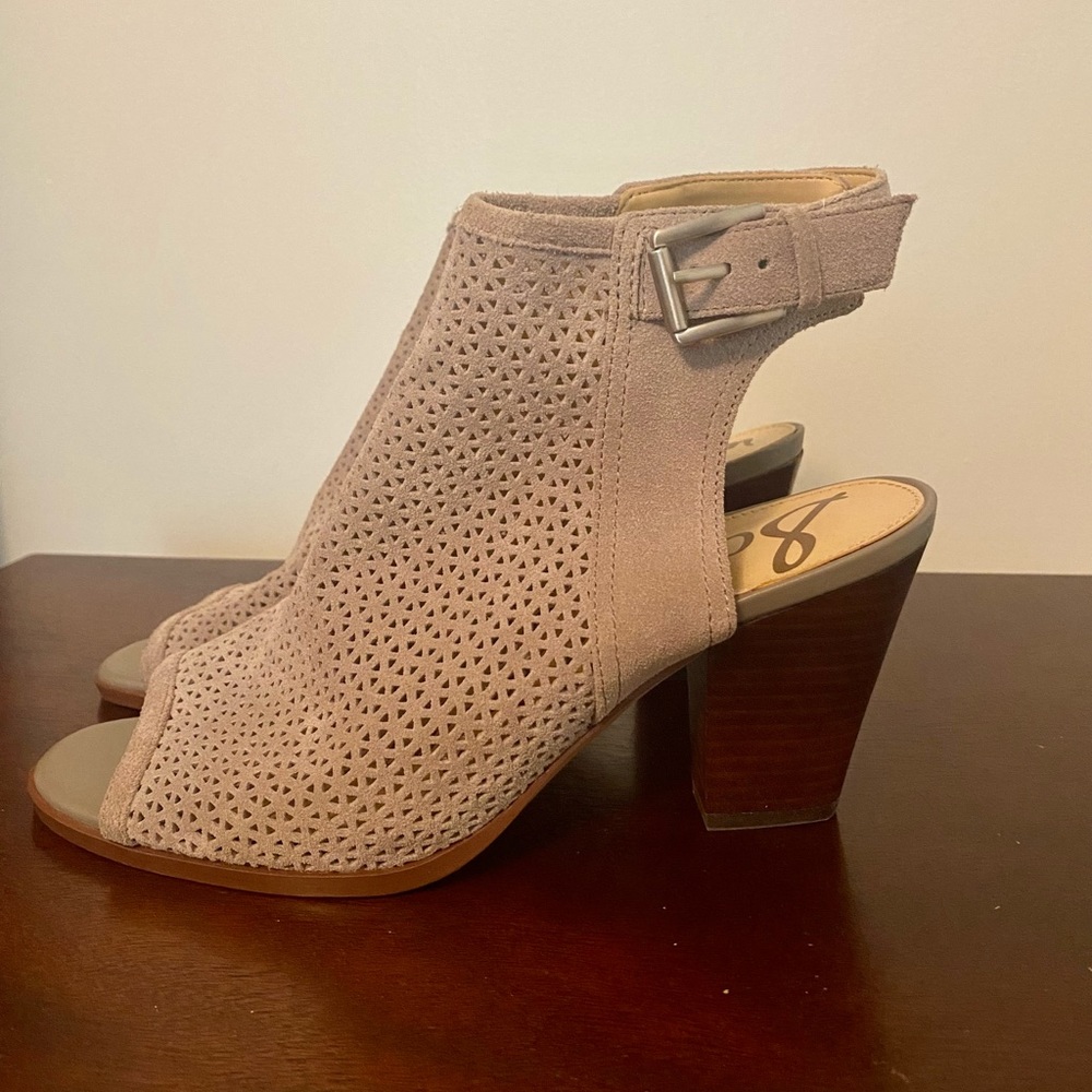 Sam Edelman heeled wedge shoes, size 11!